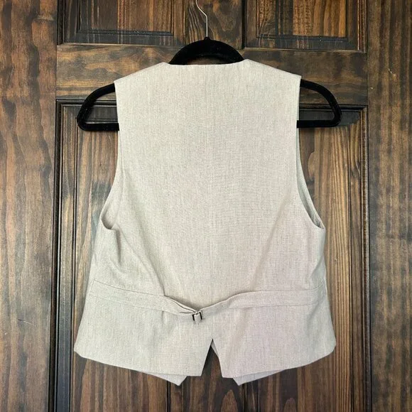 Apiece Apart Cecilia Vest in Flax - Picture 5 of 5